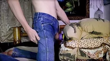 Play Hot hung amateur dude fucks a pillow with a fleshlight inside.