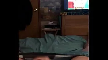 Play Cumming to spongebob turning into a snail for a 4th time