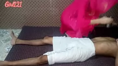 play Baise brutale et hardcore d'une ado maigre avec un creampie éjaculation