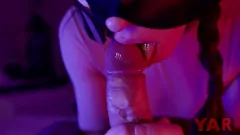 播放 热气腾腾的酒店邂逅：蒙面人妻情色口交，吞精入嘴