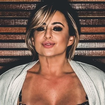 Bintang porno Cassiana Costa