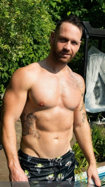 Pornoster Alex Montenegro