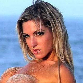 Pornstar Brenna McKenna