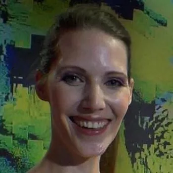 Actrita Viktoria Goo